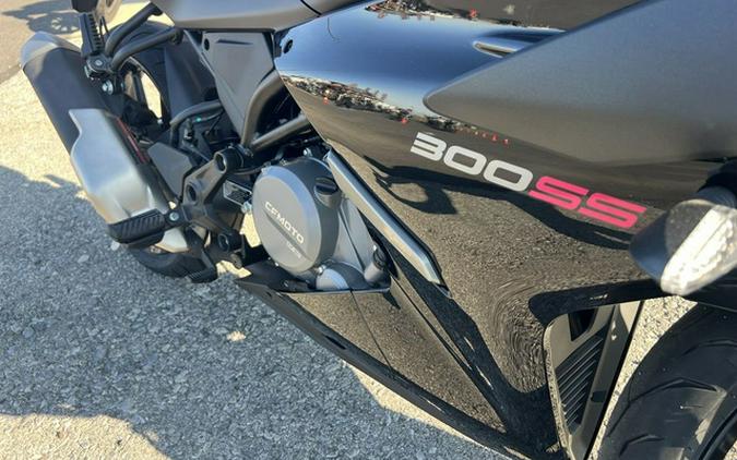 2025 CFMOTO 300SS