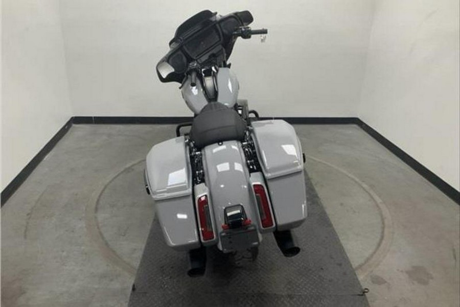 2025 Harley-Davidson® FLHX - Street Glide®
