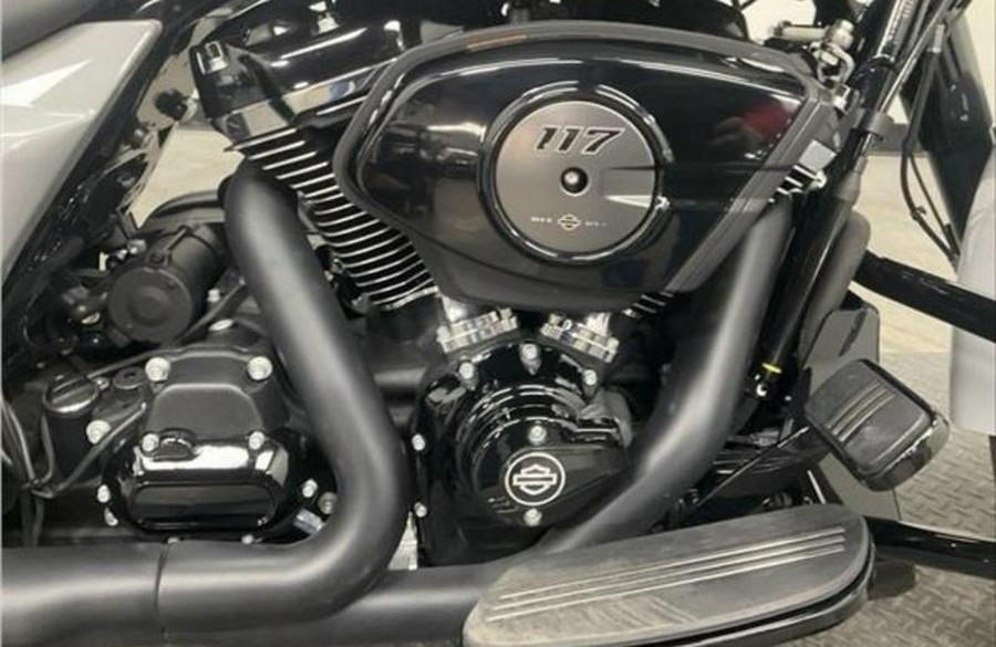 2025 Harley-Davidson® FLHX - Street Glide®