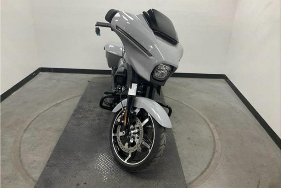 2025 Harley-Davidson® FLHX - Street Glide®