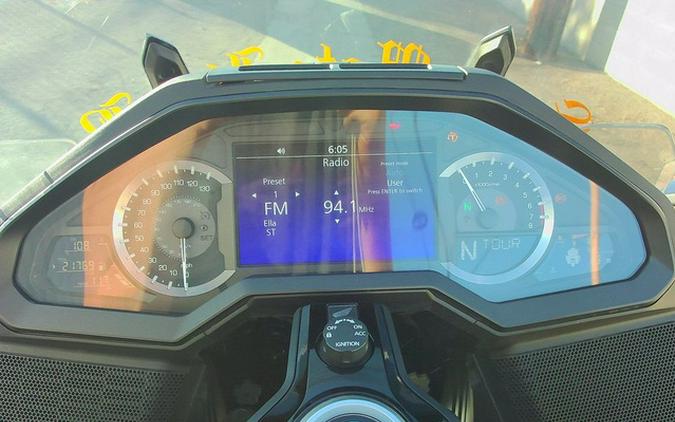 2021 Honda GL1800DM