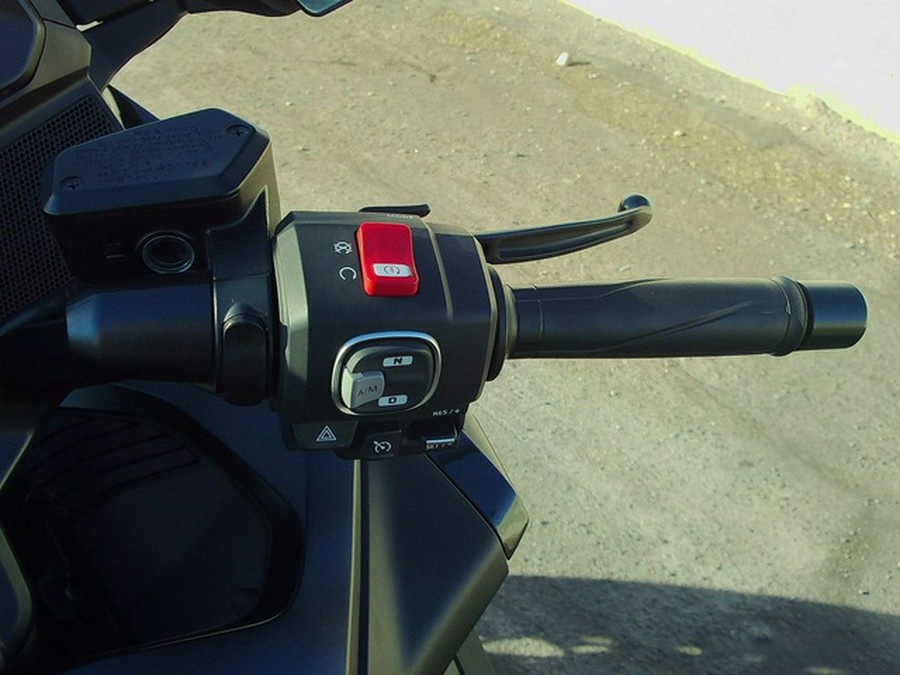 2021 Honda GL1800DM