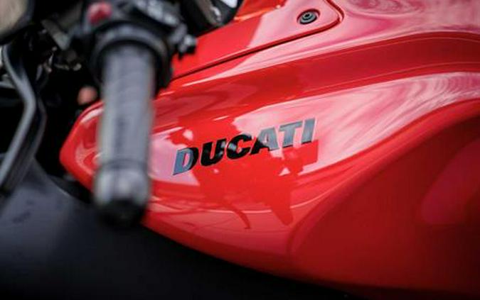 2023 Ducati Diavel V4