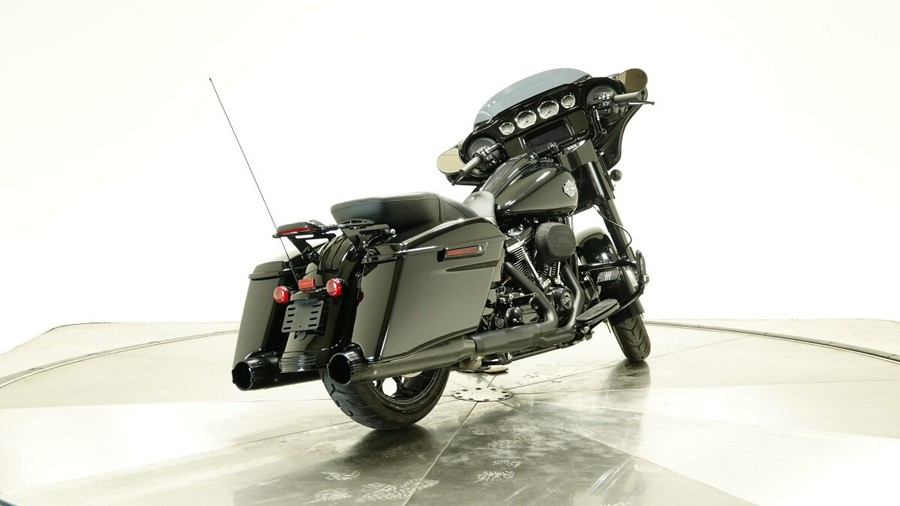 2022 Harley-Davidson Street Glide Special