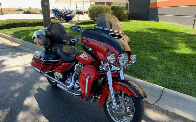 2016 Harley-Davidson CVO Limited Carbon Dust/Electric Red Pearl