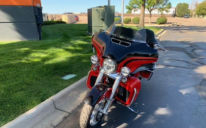 2016 Harley-Davidson CVO Limited Carbon Dust/Electric Red Pearl