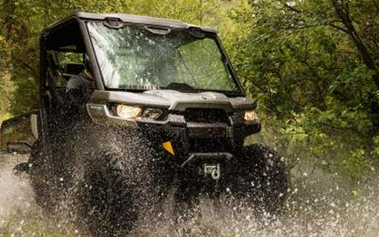 2016 Can-Am Defender XT HD8