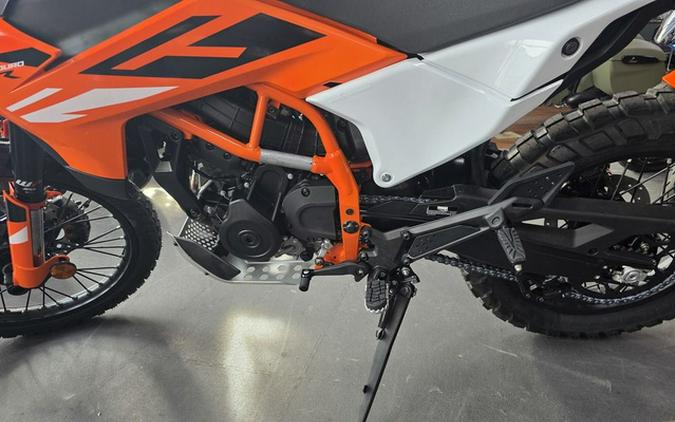 2026 KTM Enduro 390 R