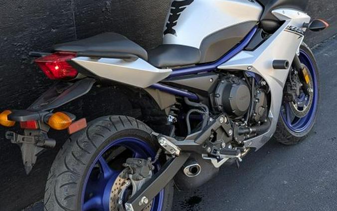 Used 2017 Yamaha FZ 6R