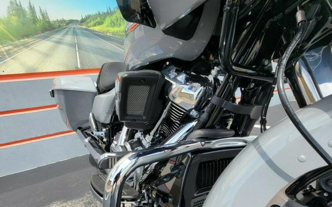 FLTRX 2024 Road Glide®