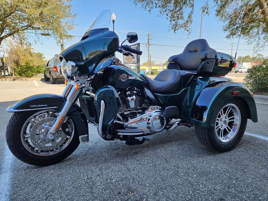 2024 Harley-Davidson® FLHTCUTG - Tri Glide® Ultra