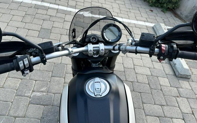 2022 Ducati Scrambler Icon Dark