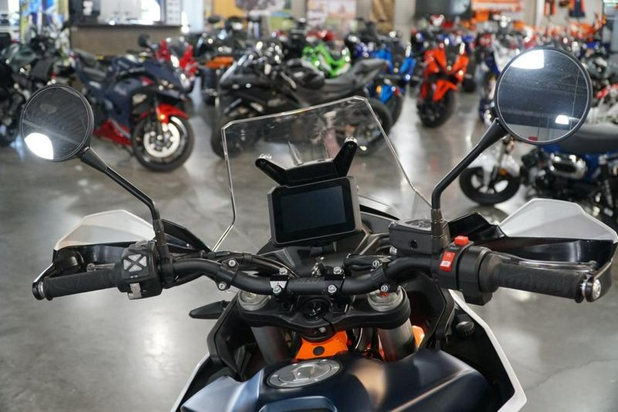 2023 KTM 890 Adventure R