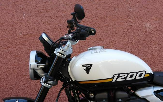 2025 Triumph Speed Twin 1200 Crystal White/Sapphire Black