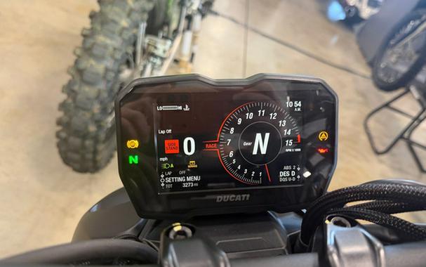 2022 DUCATI Streetfighter V4