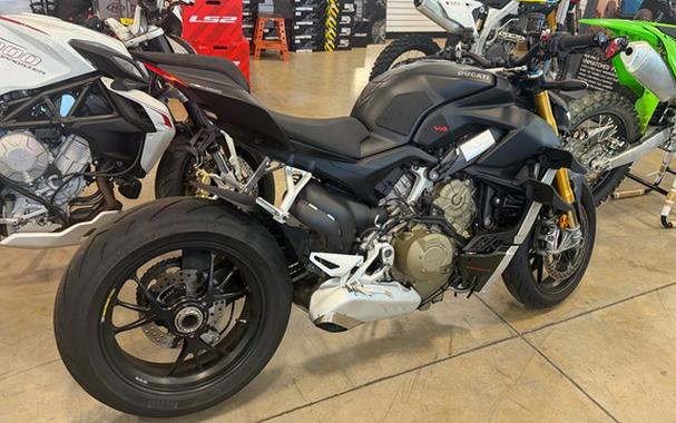 2022 DUCATI Streetfighter V4