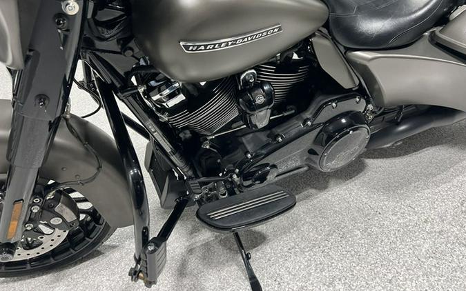 2018 Harley-Davidson FLHRXS - Road King Special