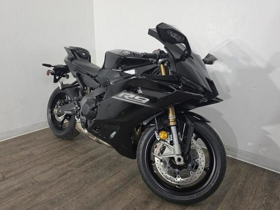 2027 Yamaha YZF-R9