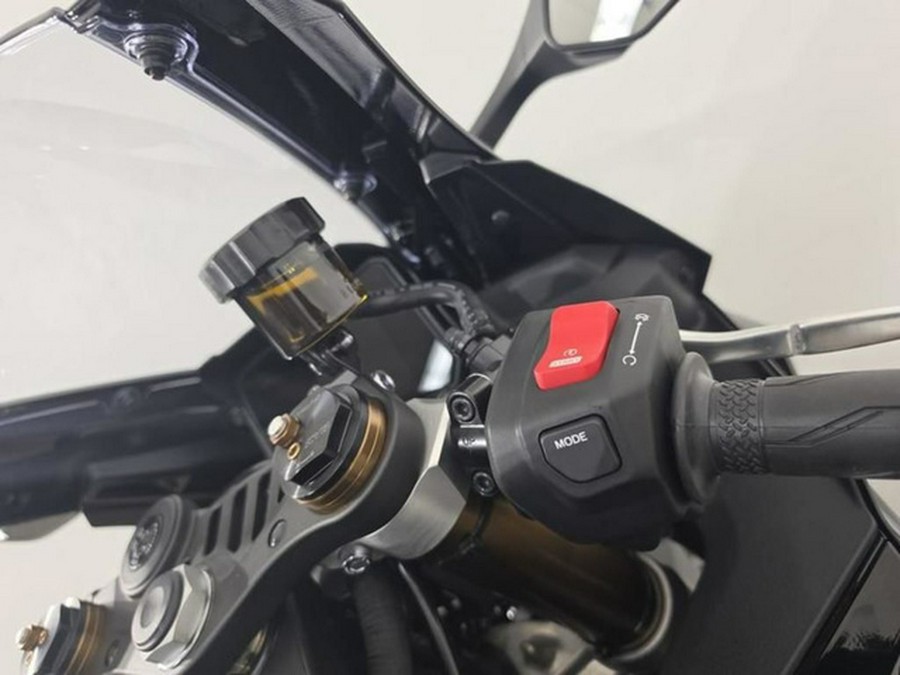 2027 Yamaha YZF-R9