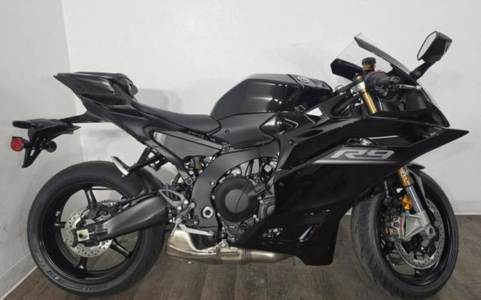2027 Yamaha YZF-R9