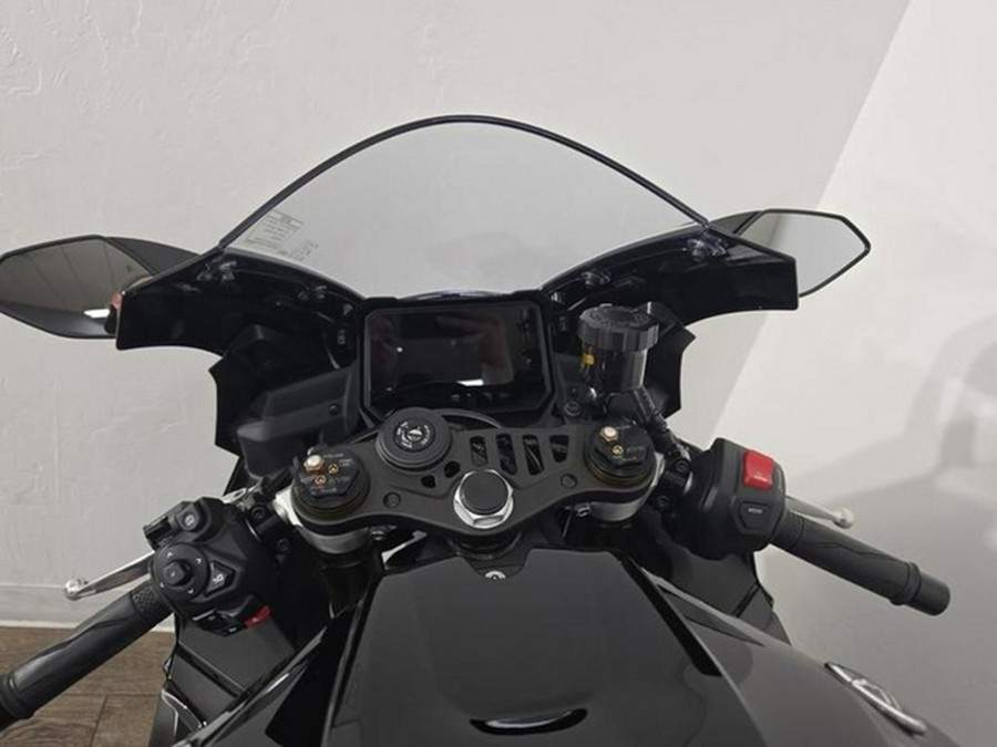 2027 Yamaha YZF-R9