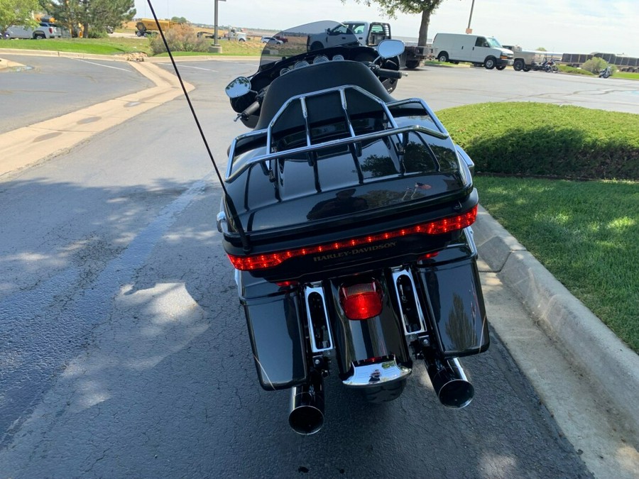 2017 Harley-Davidson Ultra Limited Black Quartz