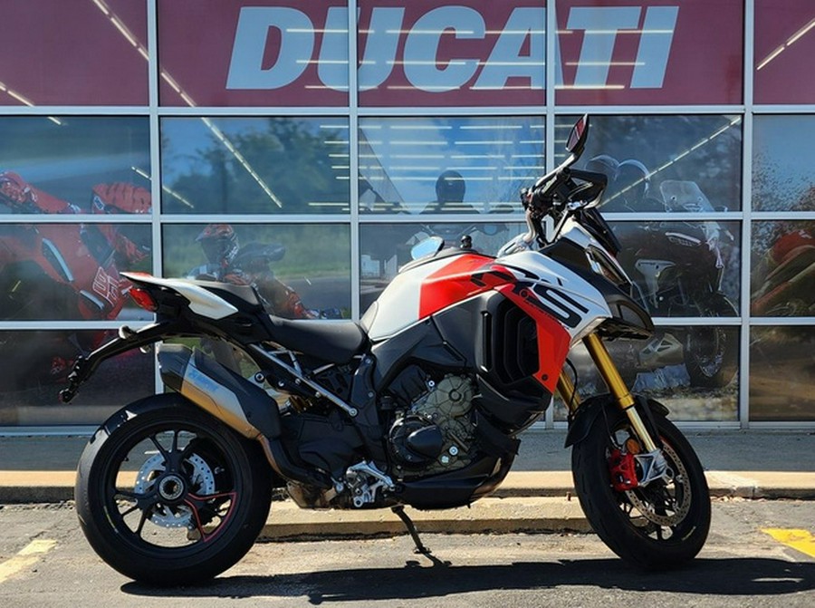 2024 Ducati Multistrada V4 RS