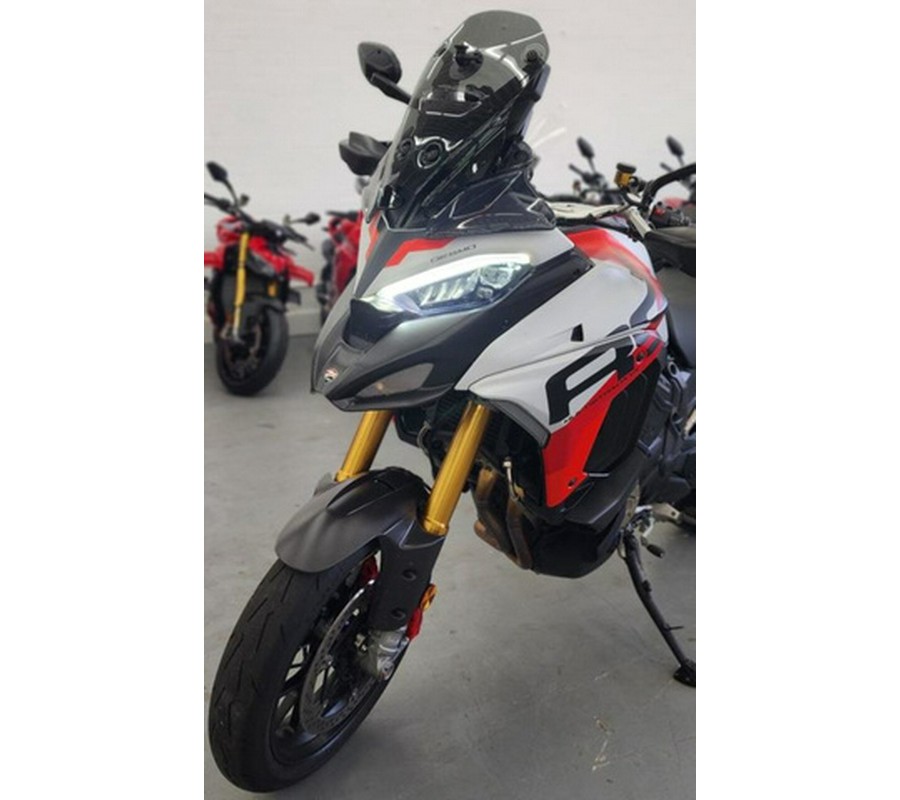 2024 Ducati Multistrada V4 RS