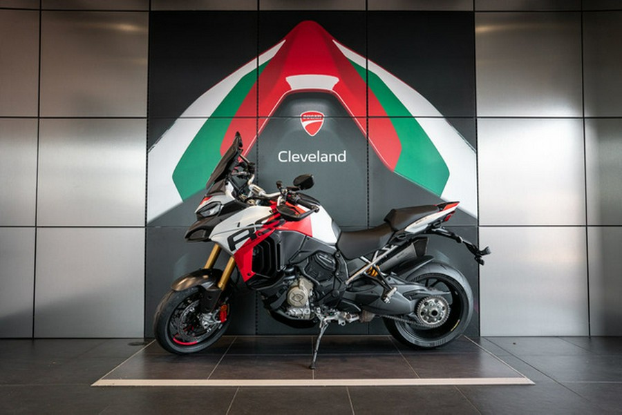 2024 Ducati Multistrada V4 RS