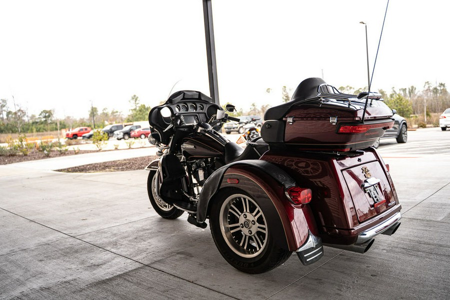 2014 Harley-Davidson® FLHTCUTG - Tri Glide® Ultra