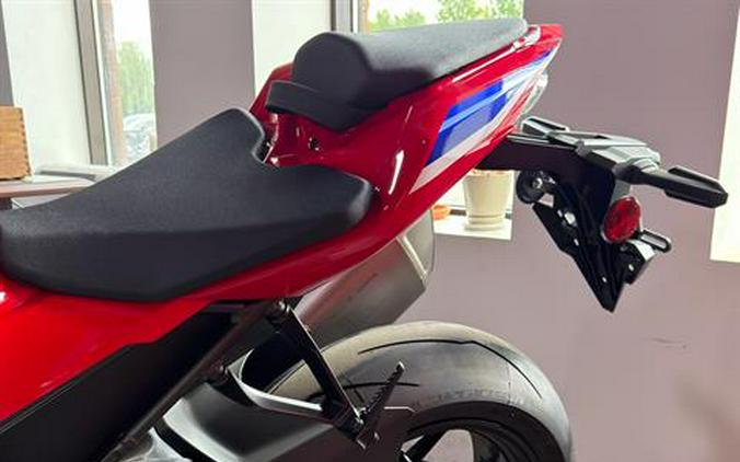2026 Honda CBR1000RR-R Fireblade SP