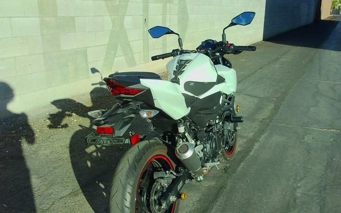 2022 Kawasaki Z400 ABS