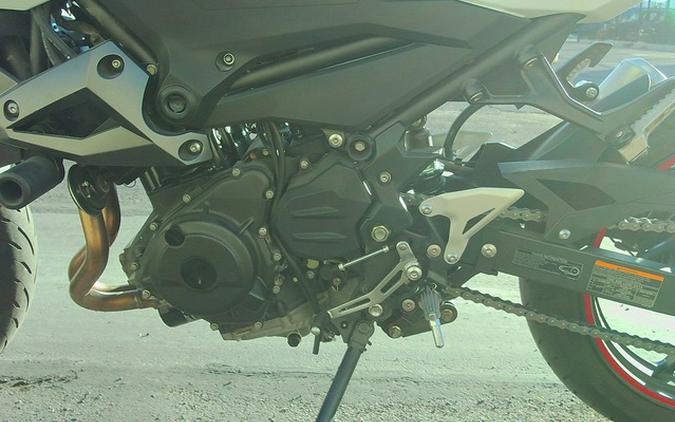 2022 Kawasaki Z400 ABS