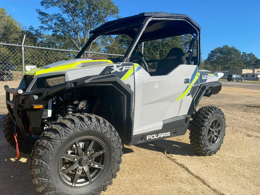 2024 Polaris Industries GENERAL® XP 1000 Sport $3000 Rebate