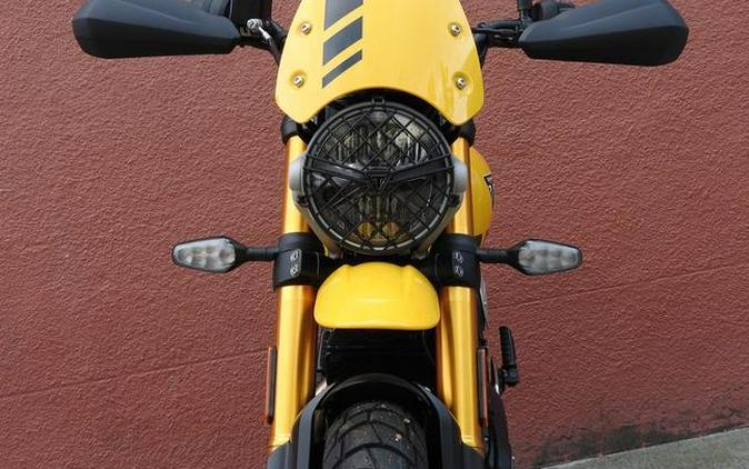 2026 Triumph Scrambler 400 XC Racing Yellow