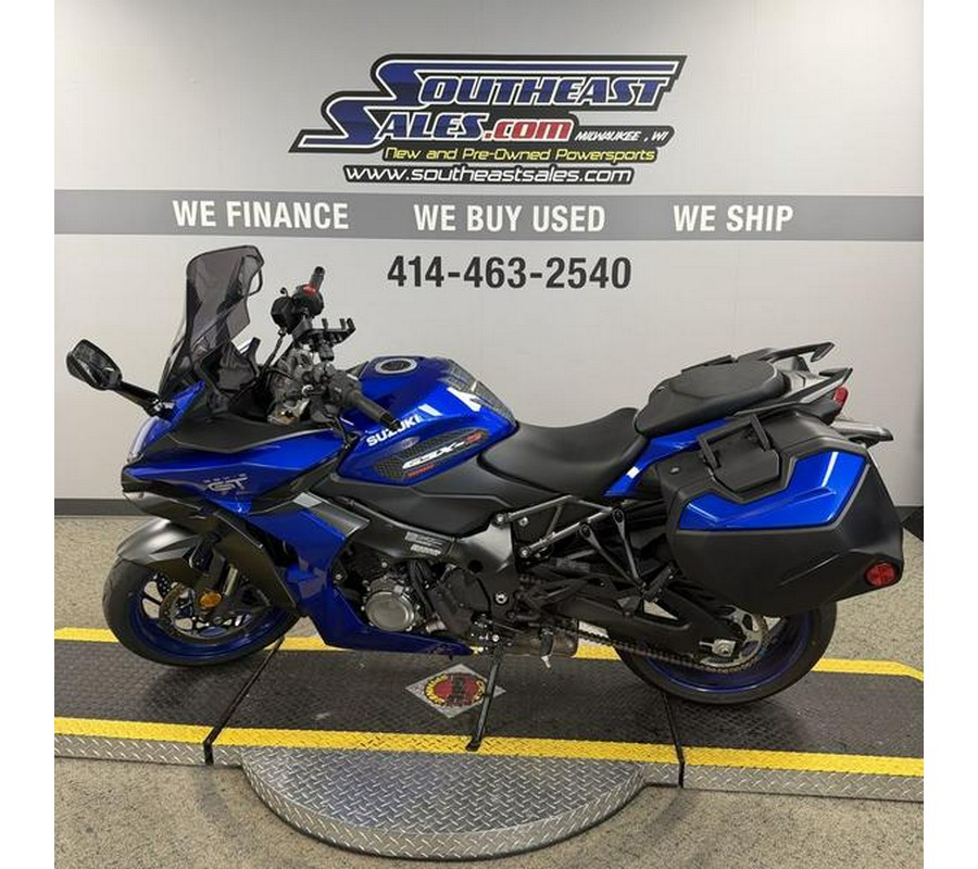 2025 Suzuki GSX-S1000GT+