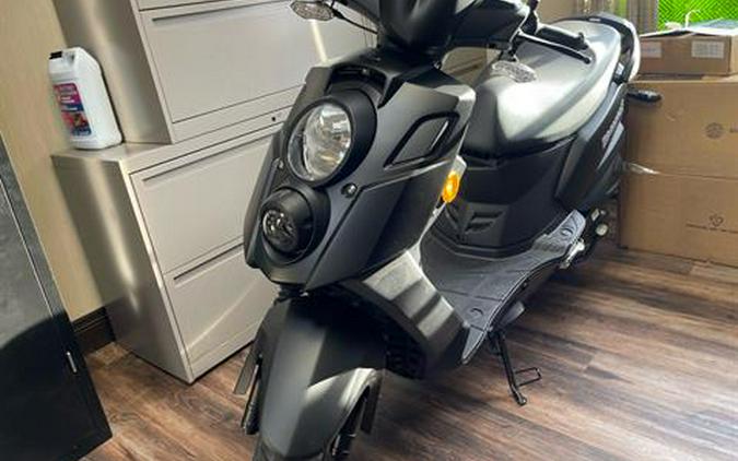 2022 Genuine Scooters Hooligan 170i