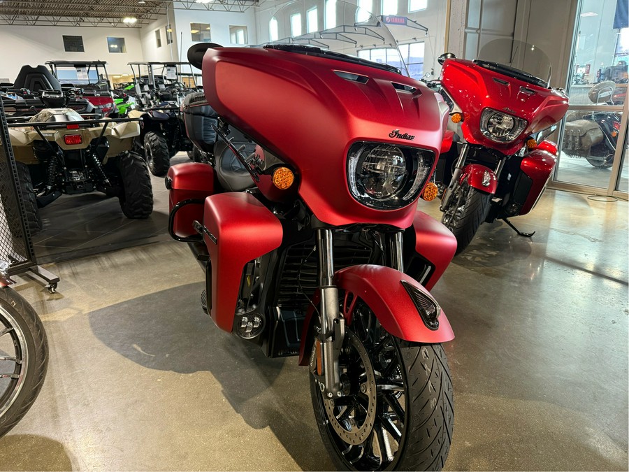 2025 Indian Motorcycle Roadmaster® PowerPlus Dark Horse® with 112