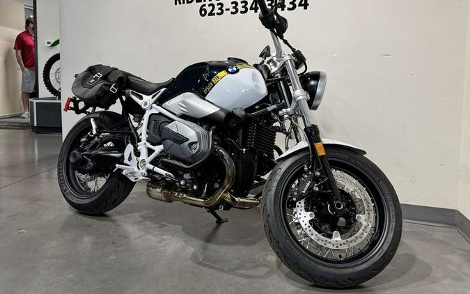 2023 BMW R nineT Pure 719 Pollux Metallic/Light White