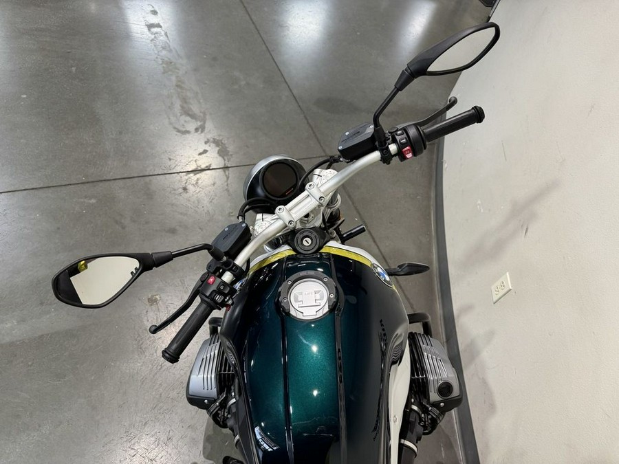 2023 BMW R nineT Pure 719 Pollux Metallic/Light White