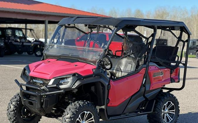 2018 Honda® Pioneer 1000-5 Deluxe