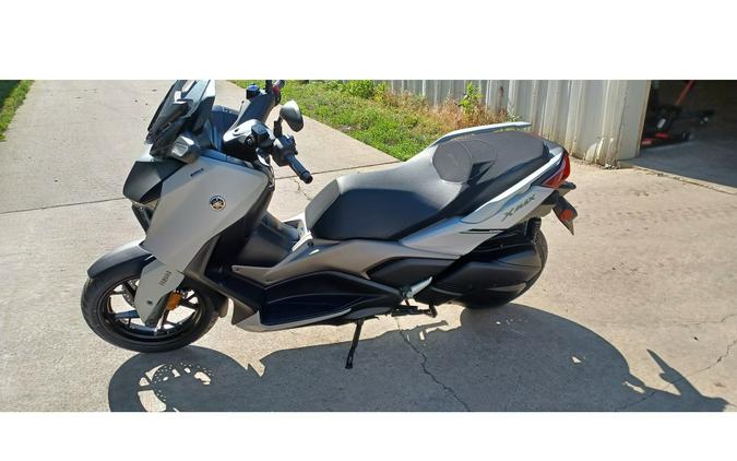 2024 Yamaha XMAX