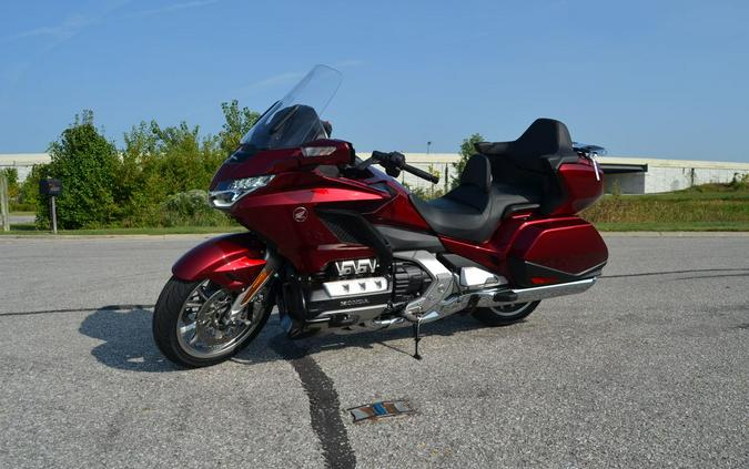 2018 Honda® Gold Wing Tour Automatic DCT Candy Ardent Red