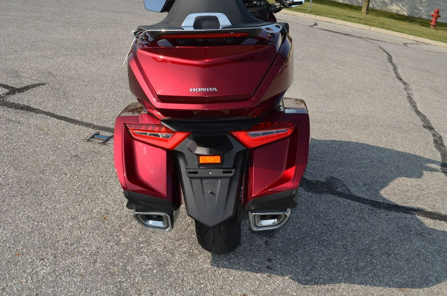 2018 Honda® Gold Wing Tour Automatic DCT Candy Ardent Red