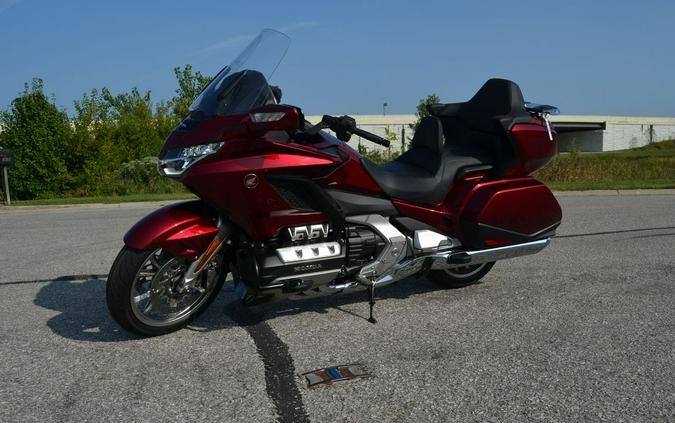 2018 Honda® Gold Wing Tour Automatic DCT Candy Ardent Red