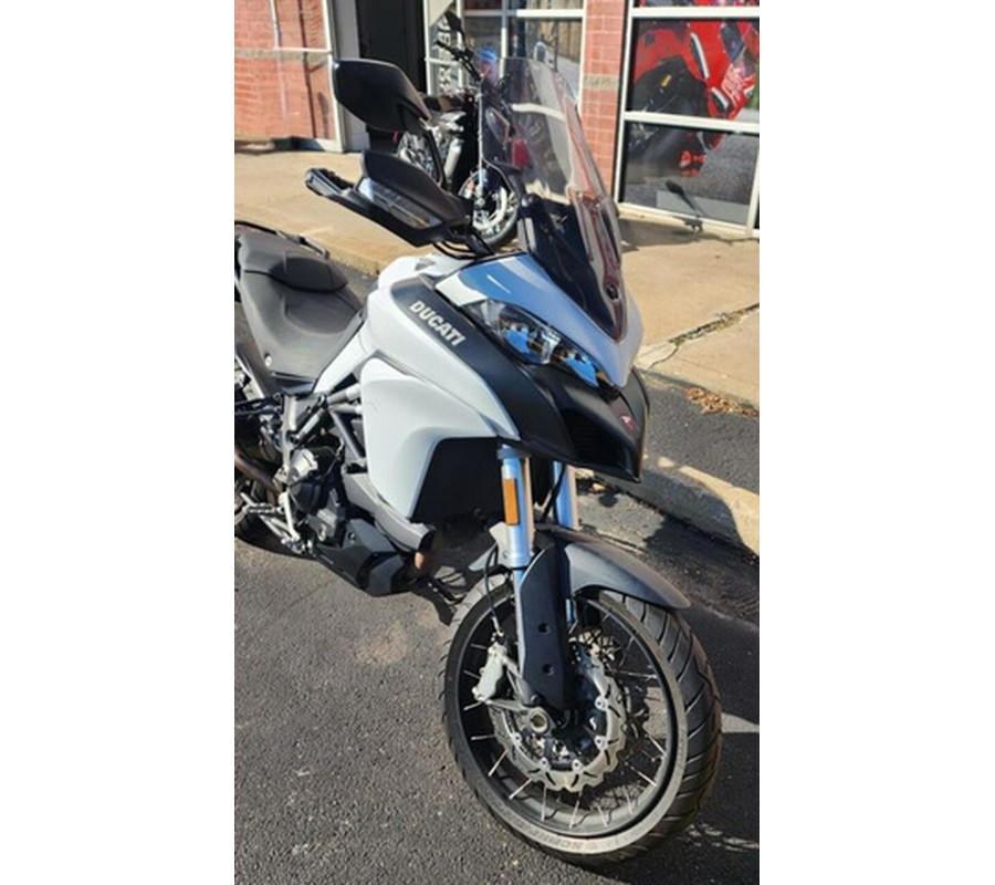 2018 Ducati Multistrada 950 Star White Silk