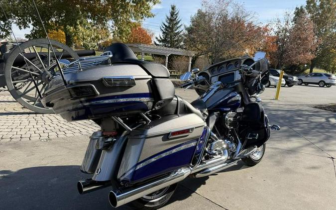 2016 Harley-Davidson® FLHTKSE - CVO™ Limited