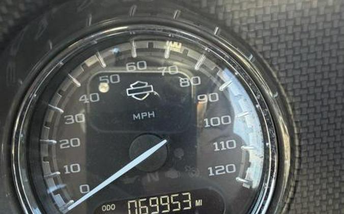 2016 Harley-Davidson® FLHTKSE - CVO™ Limited