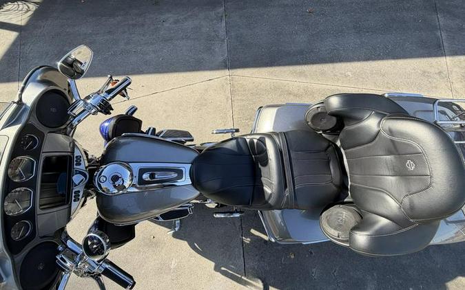 2016 Harley-Davidson® FLHTKSE - CVO™ Limited