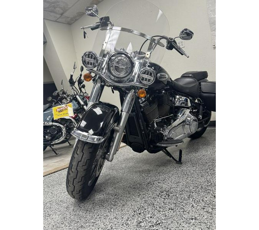 2024 Harley-Davidson® FLHCS - Heritage Classic